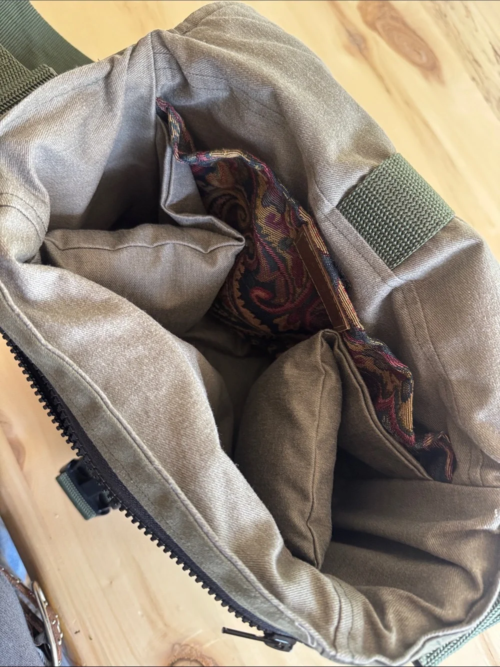 Porteen Gear Camera Bag Olive Leather Tapestry Adjustable Strap Crossbody